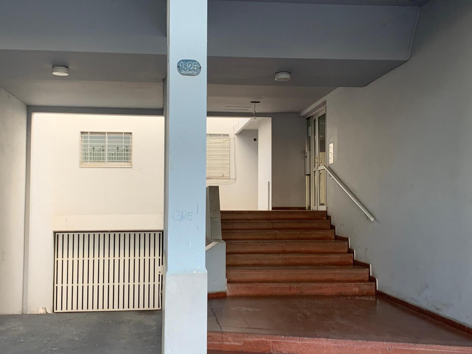 Exclusivo Departamento En El Centro De * Mendoza